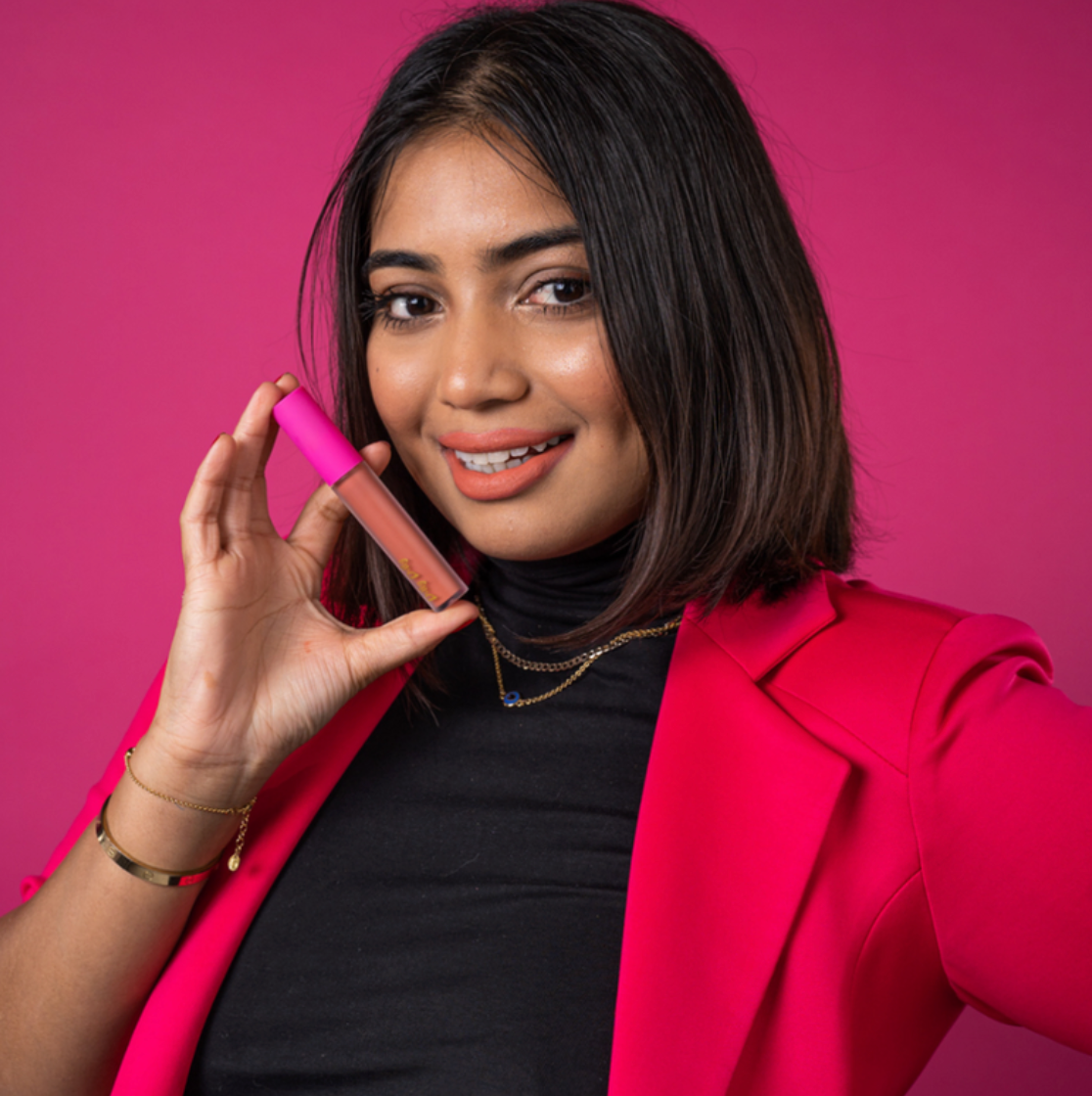 Love Velvet Moisture Lipgloss 1. Butterfly