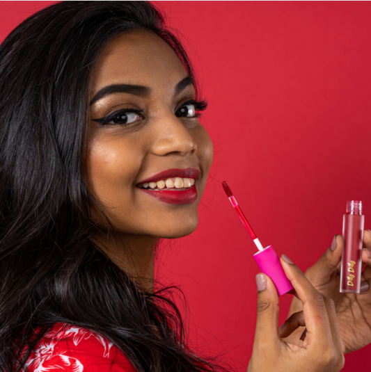 Love Velvet Moisture Lipgloss 4. First kiss